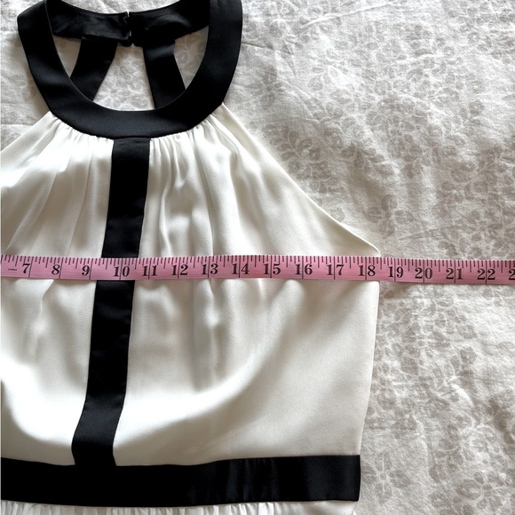 BCBGMaxAzaria Formal Black Off-White Midi Halter Dress Size 12 - Picture 6 of 8